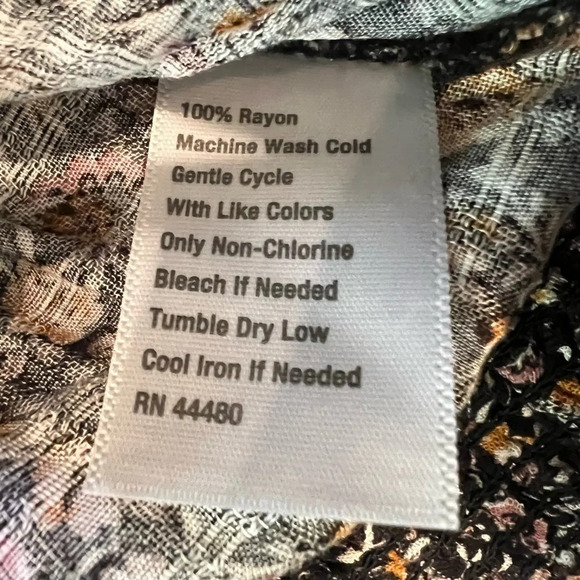 NWT Wonderly Tie Waist Woven Top, Size Medium - Picture 7 of 9